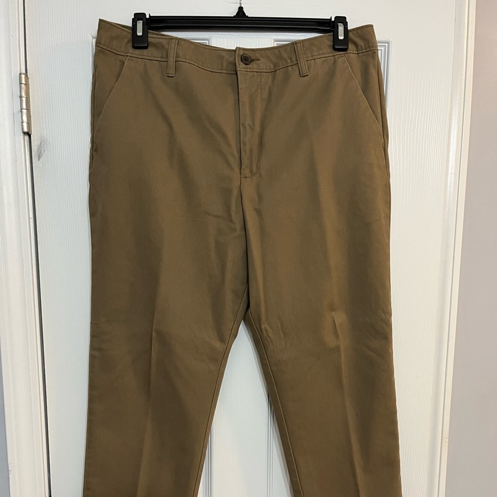 Magellan mens khaki pants.